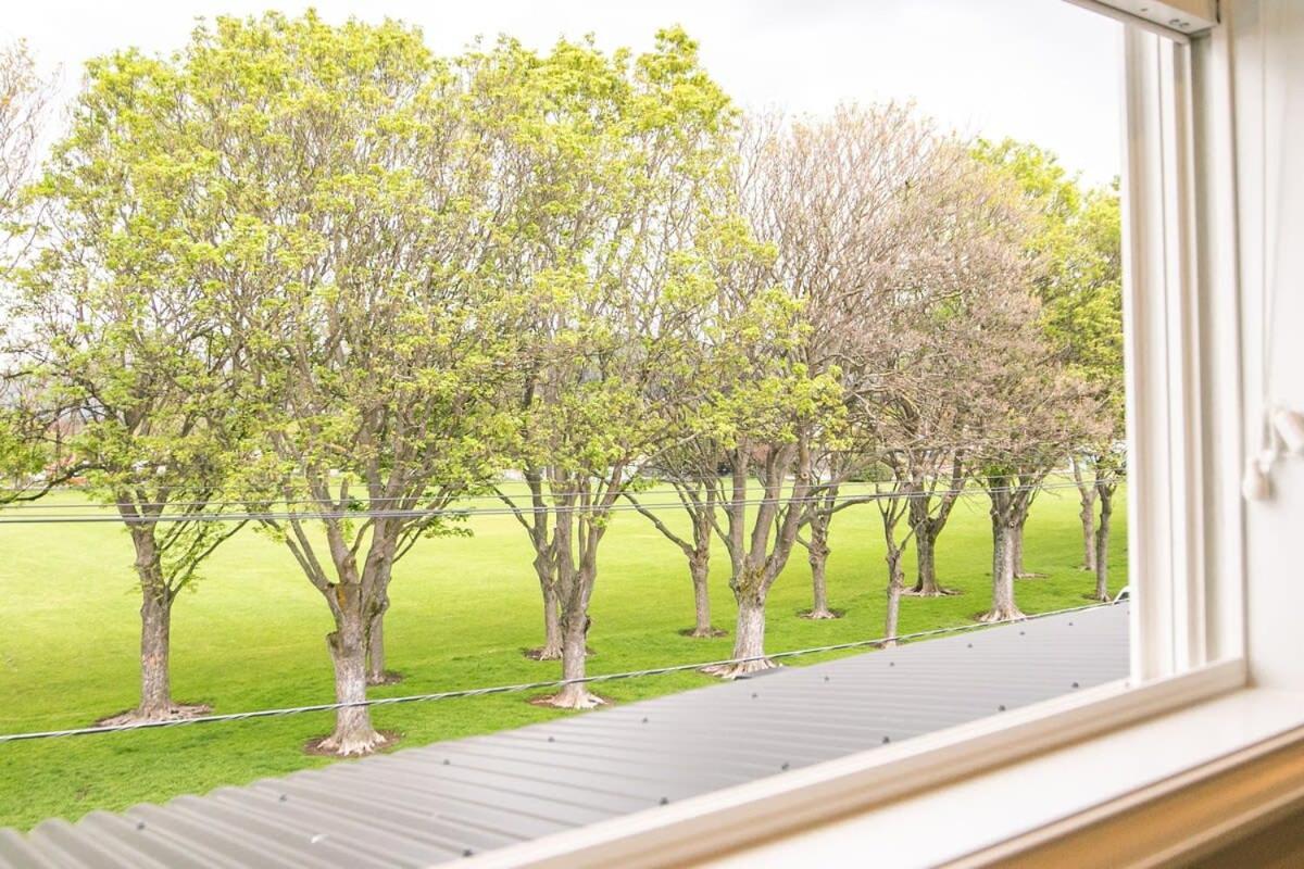 Parkside Heritage Retreat 3-Bedroom Terrace Charm Christchurch Esterno foto