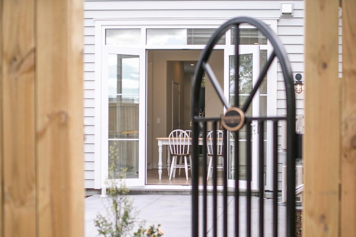 Parkside Heritage Retreat 3-Bedroom Terrace Charm Christchurch Esterno foto