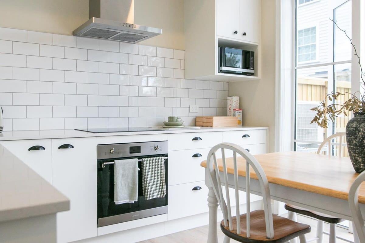 Parkside Heritage Retreat 3-Bedroom Terrace Charm Christchurch Esterno foto